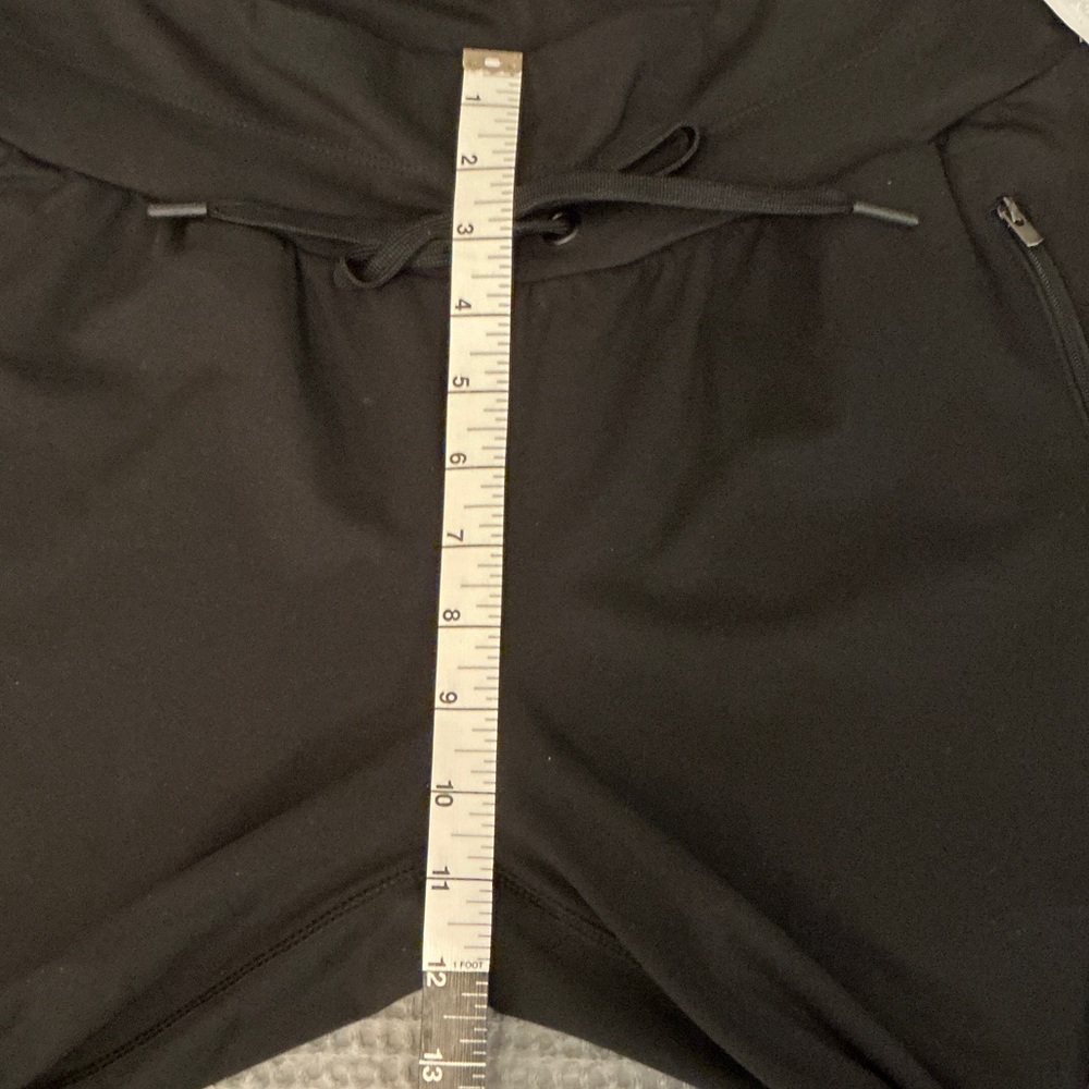 Maurices NWT Black High Rise Jogger size Medium - Picture 9 of 13